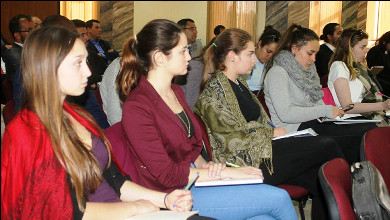 اختتام فعاليات الجامعة الشتوية وأيام التبادل الثقافي المغربي الكندي بسطات اختتام فعاليات الجامعة الشتوية وأيام التبادل الثقافي المغربي الكندي بسطات