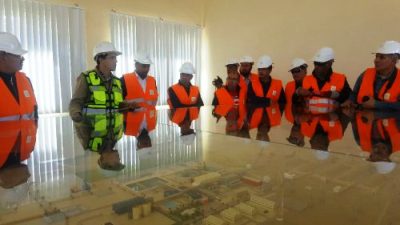 إعلاميون وجمعويون في زيارة ميدانية لمنشآت المجمع الشريف للفوسفاط بخريبكة إعلاميون وجمعويون في زيارة ميدانية لمنشآت المجمع الشريف للفوسفاط بخريبكة