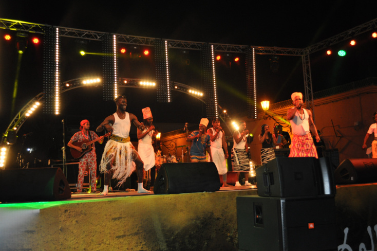 نجاح كبير للدورة التاسعة والأربعين للمهرجان الوطني للفنون الشعبية بمراكش من 03 إلى 07 يوليوز 2018 نجاح كبير للدورة التاسعة والأربعين للمهرجان الوطني للفنون الشعبية بمراكش من 03 إلى 07 يوليوز 2018