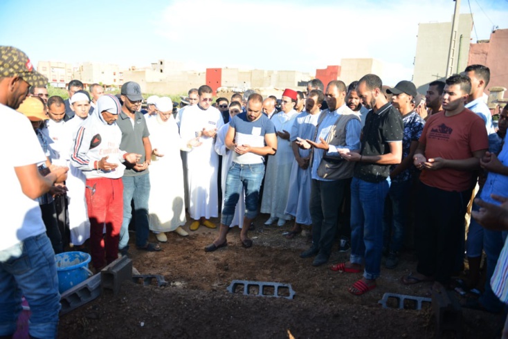اقليم الرحامنة : جنازة مهيبة لضحايا سيول الجعافرة