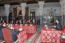المجلس الوزاري يصادق على مشروع الدستور الجديد المجلس الوزاري يصادق على مشروع الدستور الجديد