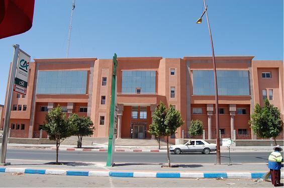 البناية الشامخة للأمن بابن جرير تبقى عنوانا لنا ...؟! البناية الشامخة للأمن بابن جرير تبقى عنوانا لنا ...؟!