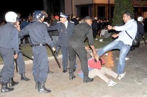 بيان للرأي العام "للأطر العليا المعطلة" فيما يخص النزول بالموازاة مع 20 فبراير بيان للرأي العام "للأطر العليا المعطلة" فيما يخص النزول بالموازاة مع 20 فبراير