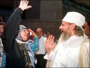 الحكم بالسجن على صحافيتين مصريتين بتهمة اهانة شيخ مسلم الحكم بالسجن على صحافيتين مصريتين بتهمة اهانة شيخ مسلم