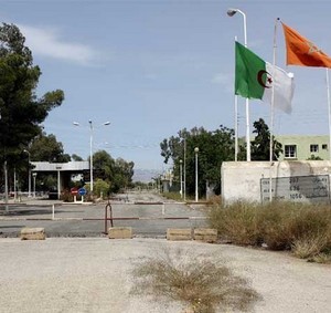تقارير استخباراتية تفيد احتمال فتح الحدود مع الجزائر