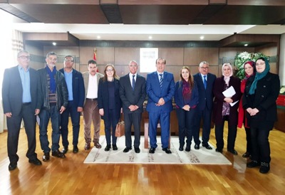 الوزير الحسن عبيابة يستقبل اللجنة المؤقتة المكلفة بإدارة الجامعة الملكية المغربية لكرة السلة الوزير الحسن عبيابة يستقبل اللجنة المؤقتة المكلفة بإدارة الجامعة الملكية المغربية لكرة السلة
