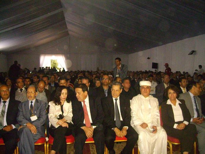 مناضلو جبهة القوى الديمقراطية بالمؤتمر الوطني الرابع ... على موعد مع مرحلة اعادة البناء مناضلو جبهة القوى الديمقراطية بالمؤتمر الوطني الرابع ... على موعد مع مرحلة اعادة البناء