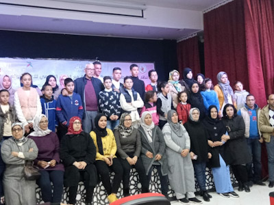 المندوب الإقليمي للتعاون الوطني بإقليم الرحامنة يحظى بتكريم خاص ومميز. المندوب الإقليمي للتعاون الوطني بإقليم الرحامنة يحظى بتكريم خاص ومميز.
