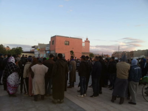 غلاء فواتير الماء والكهرباء يخرج سكان جماعة سيدي المختار إلى الشارع