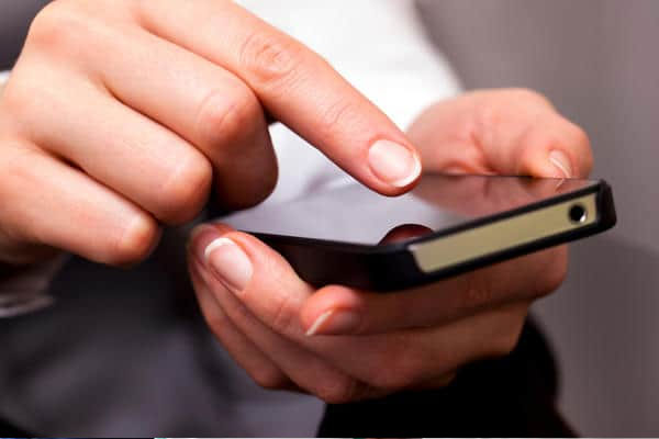إطلاق منصة هاتفية جديدة “ألو 300” لتقديم الإرشادات الصحية إطلاق منصة هاتفية جديدة “ألو 300” لتقديم الإرشادات الصحية