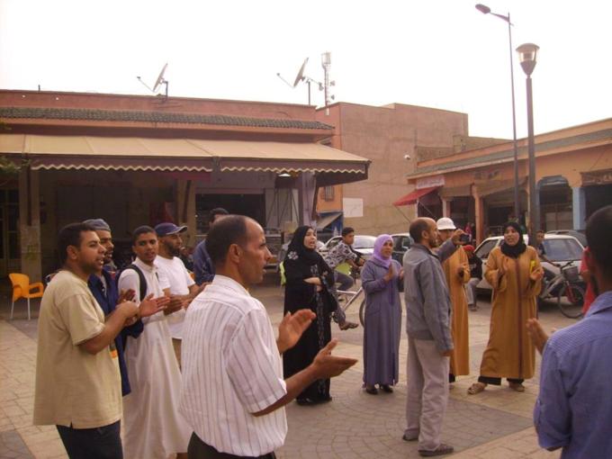 المعطلون بابن جرير يئسوا من الانتظار ... خرجوا من جديد للشارع للتعبير عن مطالبهم العادلة المعطلون بابن جرير يئسوا من الانتظار ... خرجوا من جديد للشارع للتعبير عن مطالبهم العادلة