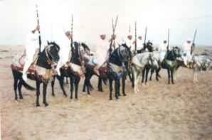 الوجه الاخر لمهرجان الطلبة و الرمى و الخيالة بالصخور الرحامنة: تغييب الاعيان و فعاليات مدينة و دعاية انتخابية سابقة لأوانها الوجه الاخر لمهرجان الطلبة و الرمى و الخيالة بالصخور الرحامنة: تغييب الاعيان و فعاليات مدينة و دعاية انتخابية سابقة لأوانها