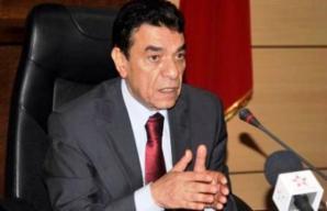 وزارة الوفا تقرر توقيف نائب الوزارة بالحوز و أربعة موظفين وزارة الوفا تقرر توقيف نائب الوزارة بالحوز و أربعة موظفين