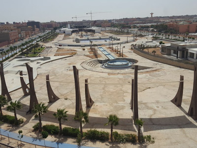 مدينة العيون تعيش نهضة تنموية رائدة وباقات مستقبلية مدينة العيون تعيش نهضة تنموية رائدة وباقات مستقبلية