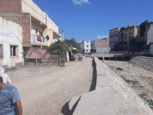 ساكنة أحياء لعزيب وحي أيت موسى أوعمر بجماعة إمزورن تطالب والي الجهة والعامل بتمكينهما من شبكة الكهرباء ساكنة أحياء لعزيب وحي أيت موسى أوعمر بجماعة إمزورن تطالب والي الجهة والعامل بتمكينهما من شبكة الكهرباء