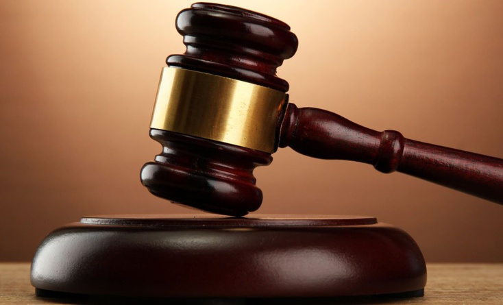 الوكيل العام للملك لدى استئنافية مراكش يحيل الشكاية التي تقدمت بها الجمعية المغربية لحماية المال العام ضد نادي شباب ابن جرير على الشرطة القضائية. الوكيل العام للملك لدى استئنافية مراكش يحيل الشكاية التي تقدمت بها الجمعية المغربية لحماية المال العام ضد نادي شباب ابن جرير على الشرطة القضائية.