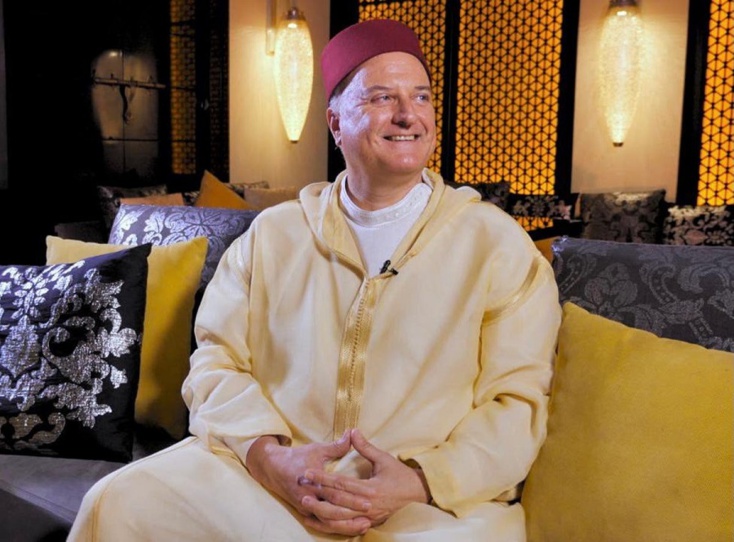 مغاربة يدافعون عن العثماني بعد هجوم المقيم الاسرائيلي.. “إلزم حدودك ولا تتدخل في شؤوننا”