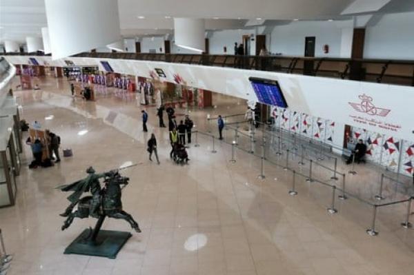 اللجنة الوزارية "تتدارك" وتعلن عن تحديث ثان للائحة (ب) وشروط جديدة لولوج التراب المغربي اللجنة الوزارية "تتدارك" وتعلن عن تحديث ثان للائحة (ب) وشروط جديدة لولوج التراب المغربي