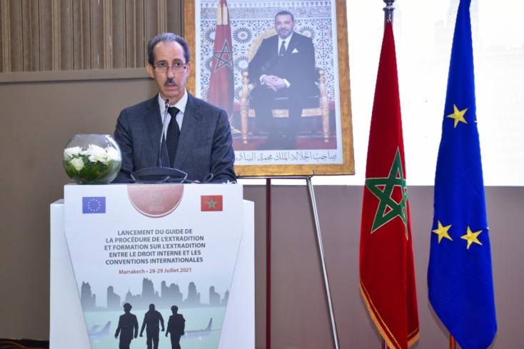 كلمة الوكيل العام للملك لدى محكمة النقض، رئيس النيابة العامة بمناسبة حفل تقديم "الدليل العملي لمسطرة تسليم المجرمين كلمة الوكيل العام للملك لدى محكمة النقض، رئيس النيابة العامة بمناسبة حفل تقديم "الدليل العملي لمسطرة تسليم المجرمين