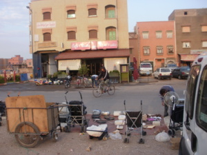 ابن جرير....احتلال غير قانوني ومقلق للملك العام ... والسلطات تلتزم الصمت ابن جرير....احتلال غير قانوني ومقلق للملك العام ... والسلطات تلتزم الصمت