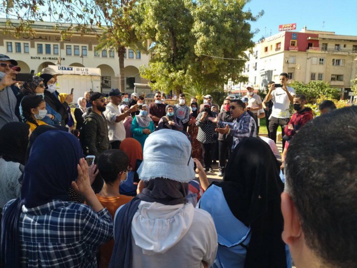 مواطنون يحتجون ضد إجبارية جواز التلقيح بعدة مدن.. وتدخل أمني وتوقيفات في الرباط