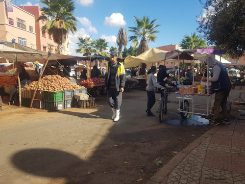 التطاول على الملك العام بمدينة ابن جرير بأمر من...؟ التطاول على الملك العام بمدينة ابن جرير بأمر من...؟