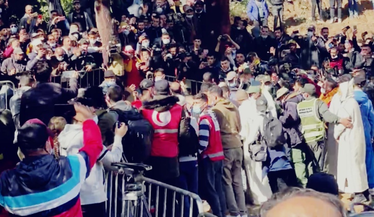 تشييع جثمان ريان في جنازة مهيبة بقريته بإقليم شفشاون تشييع جثمان ريان في جنازة مهيبة بقريته بإقليم شفشاون