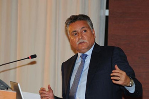 الوزير بنعبدااله وأفراد الجالية، أكبر الغائبين عن “سماب إكسبو" الوزير بنعبدااله وأفراد الجالية، أكبر الغائبين عن “سماب إكسبو"