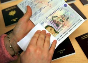 فرنسا تستعد لتسليم “تأشيرة التنقل” للطلبة المغاربة الحاصلين على دبلوم من فرنسا فرنسا تستعد لتسليم “تأشيرة التنقل” للطلبة المغاربة الحاصلين على دبلوم من فرنسا