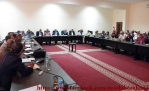 حول اهتمام المجلس الحضري لابن جرير بقطاع التعليم بالمدينة حول اهتمام المجلس الحضري لابن جرير بقطاع التعليم بالمدينة