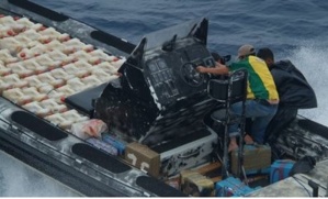 تقنين زراعة" الحشيش" بالمغرب نقاش غير مسبوق ... تحت المجهر تقنين زراعة" الحشيش" بالمغرب نقاش غير مسبوق ... تحت المجهر