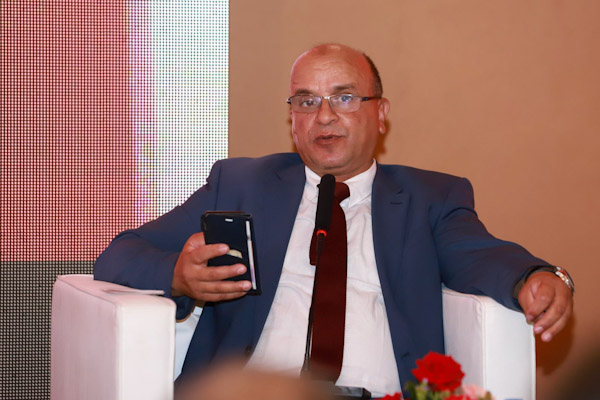 الدعوة إلى بناء فضاء سوسيو-اقتصادي مغاربي متكامل وموحد الدعوة إلى بناء فضاء سوسيو-اقتصادي مغاربي متكامل وموحد