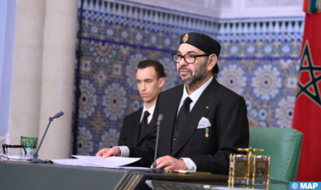 صاحب الجلالة الملك محمد السادس يوجه خطابا ساميا إلى شعبه الوفي بمناسبة الذكرى السابعة والأربعين للمسيرة الخضراء