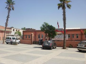 في سابقة هي الاولى من نوعها .. حفل زفاف أقيم بمؤسسة عمومية بابن جرير في سابقة هي الاولى من نوعها .. حفل زفاف أقيم بمؤسسة عمومية بابن جرير