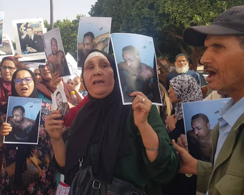  عائلة ياسين الشبلي بابن جرير...تطالب بكشف الحقيقة كاملة حول وفاة ابنها بمخفر الشرطة 