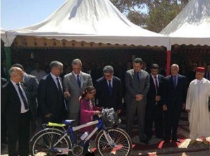 الدخول المدرسي باقليم الرحامنة مدرسة المسيرة بحي مولاي رشيد بابن جرير تشهد الانطلاقة الرسمية . الدخول المدرسي باقليم الرحامنة مدرسة المسيرة بحي مولاي رشيد بابن جرير تشهد الانطلاقة الرسمية .