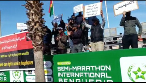 احتجاجات المعطلين بماراطون ابن جرير...البداية...سنة سعيدة !(فيديو ) احتجاجات المعطلين بماراطون ابن جرير...البداية...سنة سعيدة !(فيديو )