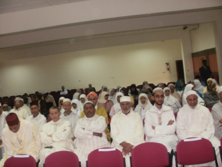 عامل اقليم الرحامنة ينظم حفل استقبال على شرف الحجاج الذين سيتوجهون الى الديار المقدسة . عامل اقليم الرحامنة ينظم حفل استقبال على شرف الحجاج الذين سيتوجهون الى الديار المقدسة .