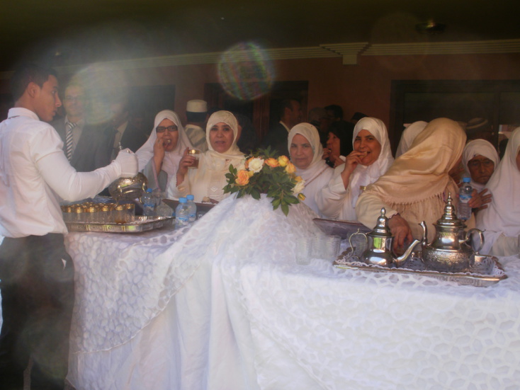 عامل اقليم الرحامنة ينظم حفل استقبال على شرف الحجاج الذين سيتوجهون الى الديار المقدسة . عامل اقليم الرحامنة ينظم حفل استقبال على شرف الحجاج الذين سيتوجهون الى الديار المقدسة .