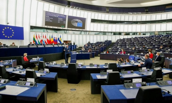 هيئات تستنكر قرار البرلمان الأوروبي حول حرية الصحافة بالمغرب وتعتبره تدخلا في القضاء