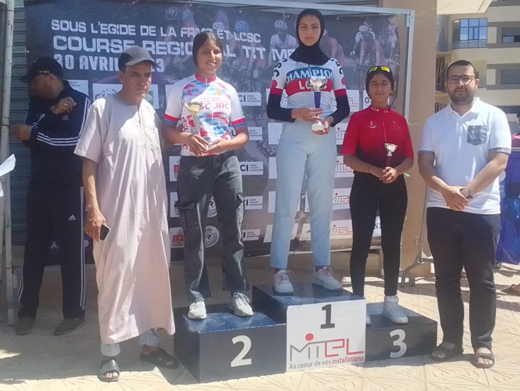 الجمعية الرياضية نادي شباب الرحامنة للدراجات يتم تتويجها بالجائزة الكبرى لمدينة تيط مليل