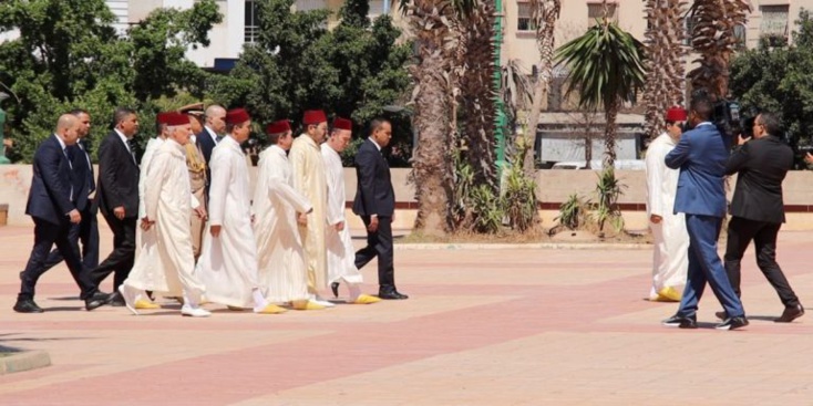 الأمير مولاي رشيد في مقدمة جنازة عائشة ابنة محمد بن عبد الكريم الخطابي