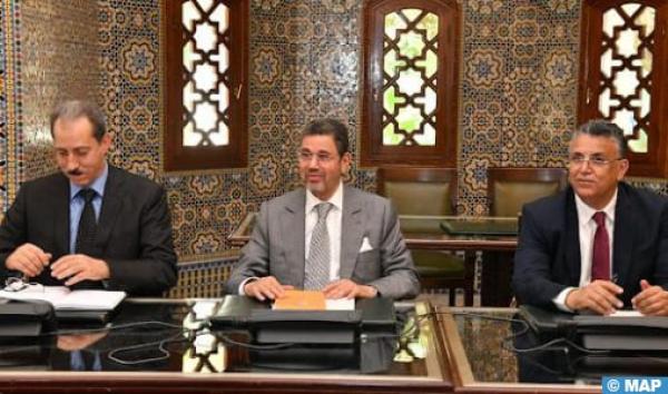تفاصيل اجتماع ثلاثي بشأن تعديلات مدونة الأسرة تفاصيل اجتماع ثلاثي بشأن تعديلات مدونة الأسرة