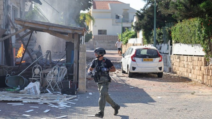 ارتفاع عدد القتلى الإسرائيليين إلى 900 والجرحى إلى 2500