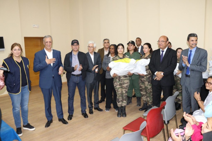 والي جهة مراكش آسفي يقوم بزيارة ميدانية لمراكز إيواء تلميذات وتلاميذ إقليم الحوز بمراكش.... والي جهة مراكش آسفي يقوم بزيارة ميدانية لمراكز إيواء تلميذات وتلاميذ إقليم الحوز بمراكش....