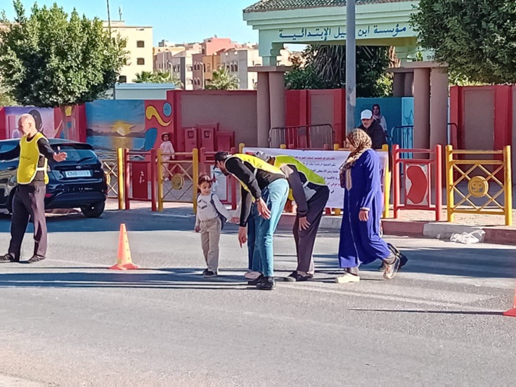 الجمعية الرياضية نادي شباب الرحامنة للدراجات تختتم الأيام التحسيسية في موضوعي السلامة الطرقية والترشيد في استعمال الماء بمدينة ابن جرير  بمشاركة متميزة في سباقات العصبة نهاية الأسبوع