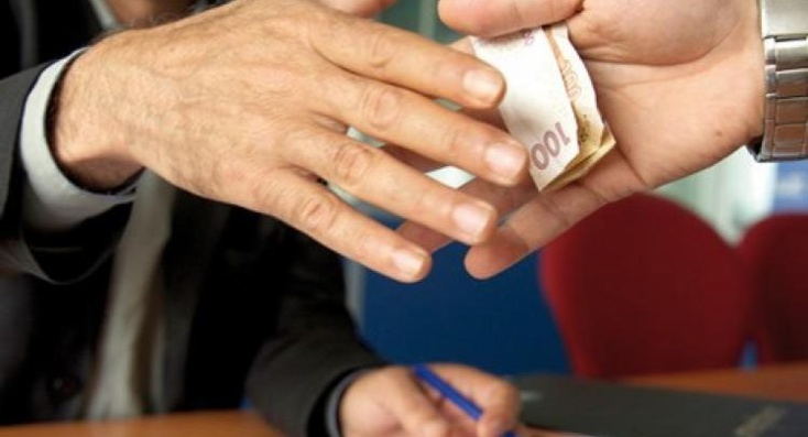 صلاحيات هيئة محاربة الرشوة تتوسع إلى التحقيق والإعتقال صلاحيات هيئة محاربة الرشوة تتوسع إلى التحقيق والإعتقال