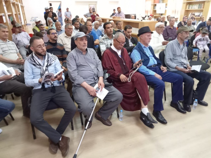 "الشعر نافذتنا المفتوحة على الحياة"....جلسة شعرية برحاب مكتبة دار الشباب القدس بابن جرير "الشعر نافذتنا المفتوحة على الحياة"....جلسة شعرية برحاب مكتبة دار الشباب القدس بابن جرير