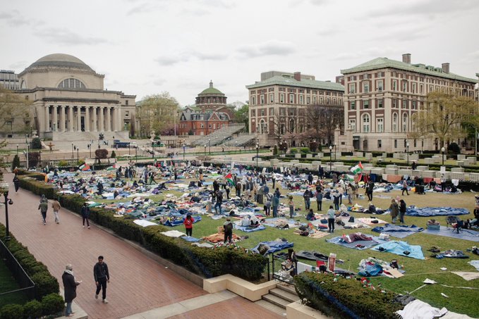 حملة تضامن طلابية من جامعات العالم دعما لـ “مخيم التضامن مع غزة” في جامعة كولومبيا بواشنطن