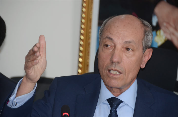 شباب لا يشتغلون..ليسوا بالمدرسة ولا يتابعون أي تكوين"! شباب لا يشتغلون..ليسوا بالمدرسة ولا يتابعون أي تكوين"!